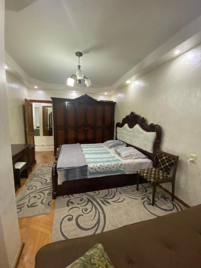 Apartment Ge Zvezda Batumi Zewnętrze zdjęcie