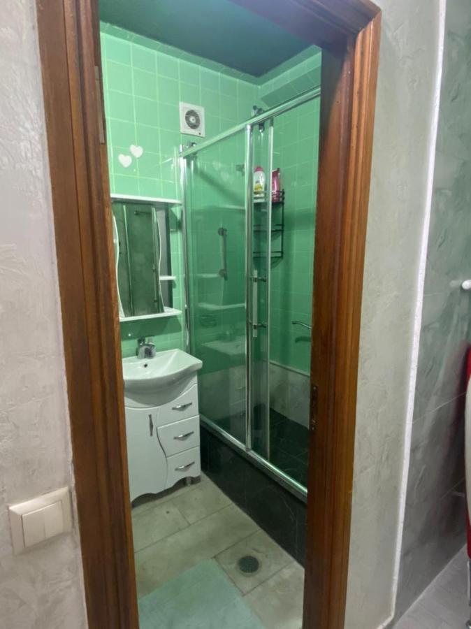 Apartment Ge Zvezda Batumi Zewnętrze zdjęcie
