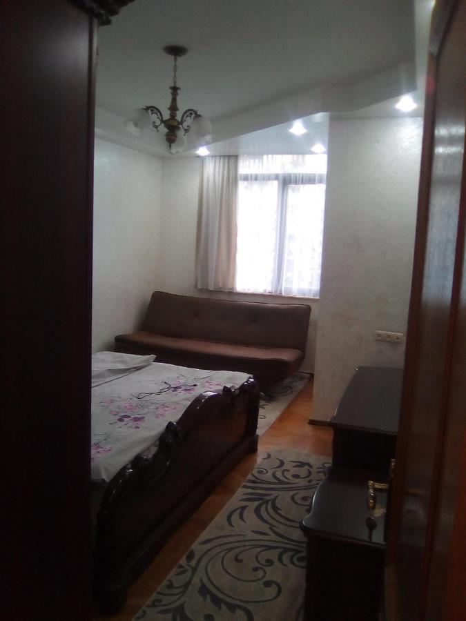 Apartment Ge Zvezda Batumi Zewnętrze zdjęcie